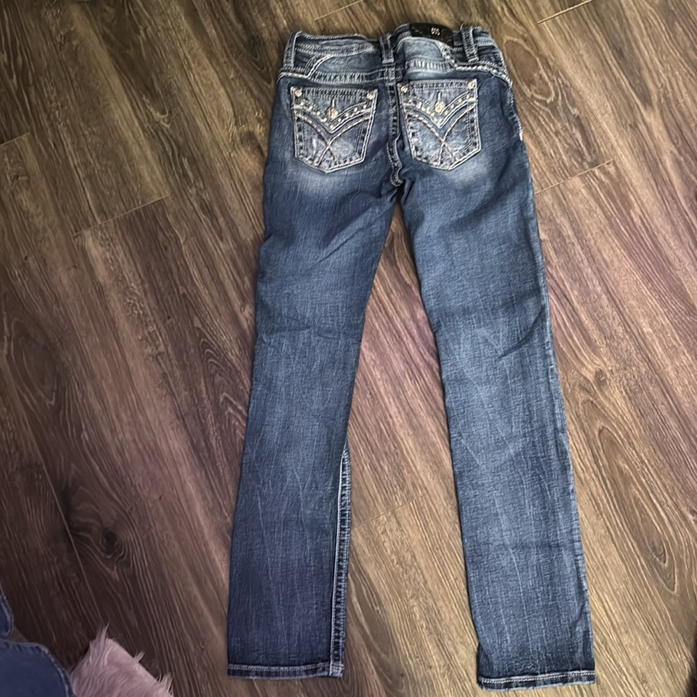 Miss Me Mid-Rise Straight Jeans - Picture 2 of 4